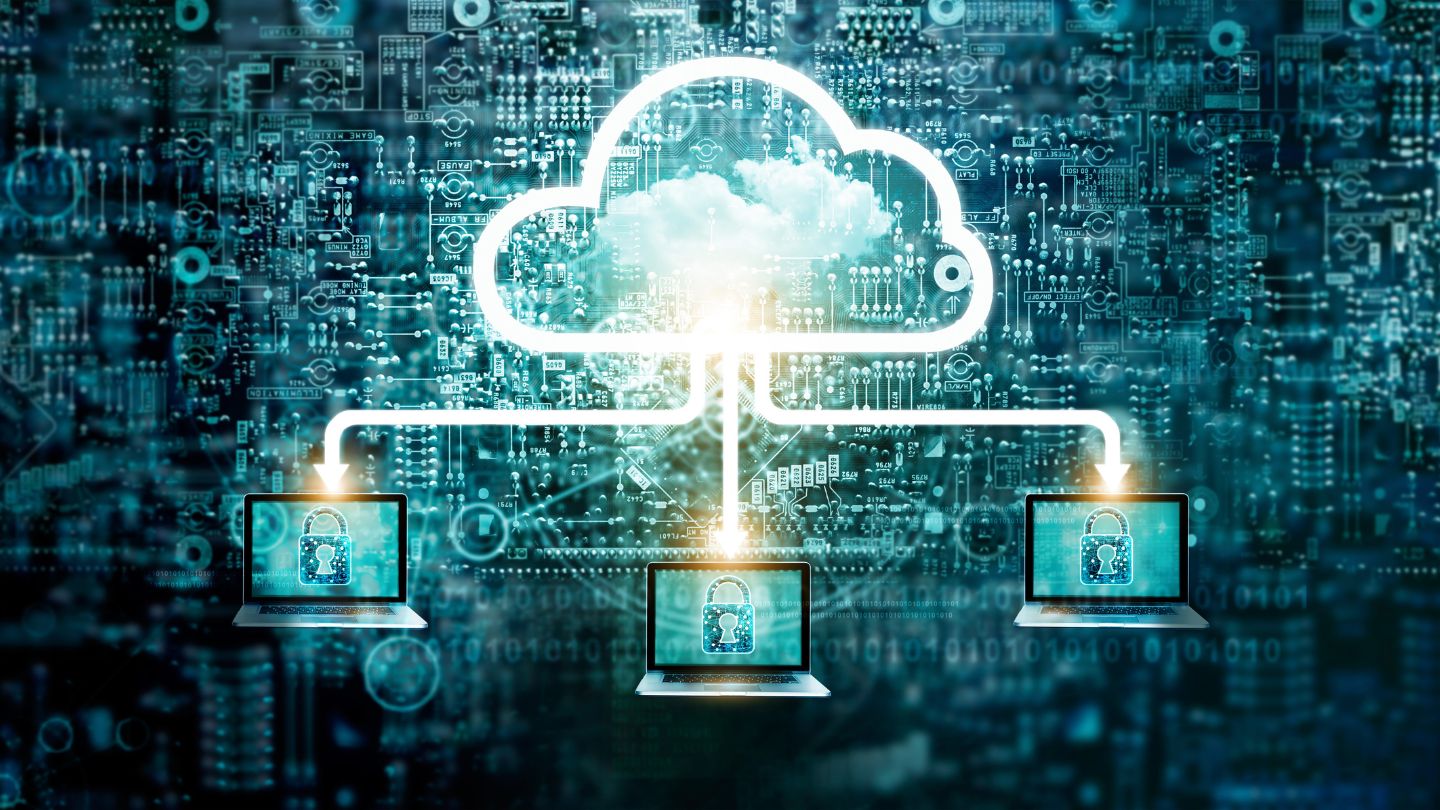 Performance and Reliability in Cloud Services